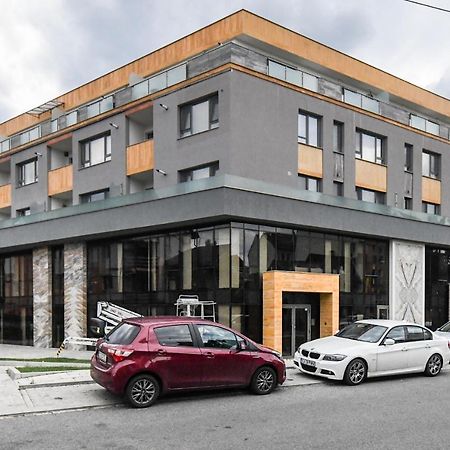 Modern Apartment In A Quiet Area Cluj-Napoca Eksteriør bilde
