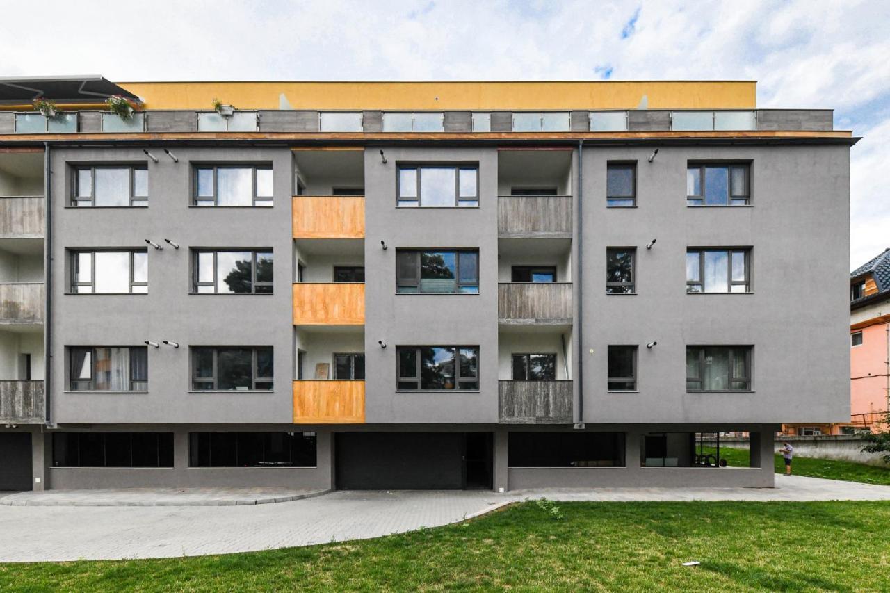 Modern Apartment In A Quiet Area Cluj-Napoca Eksteriør bilde
